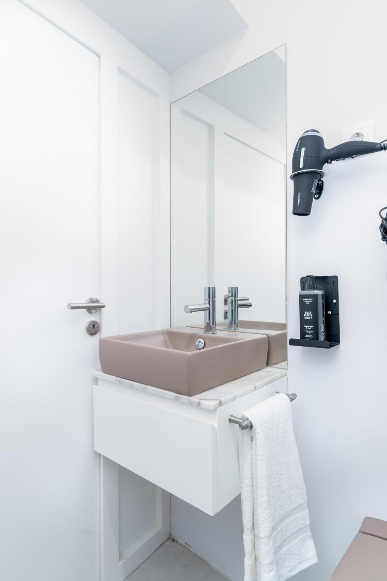 Limehome Evora Rua De Machede 52 חדר תמונה